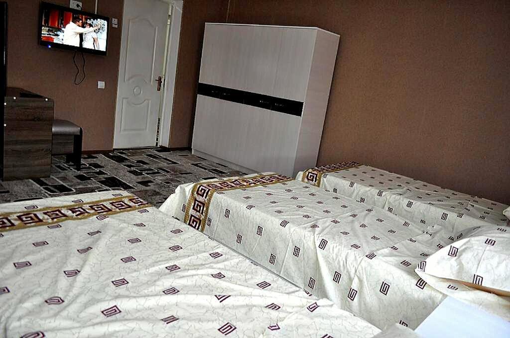Sakho Hotel-Hostel Douchanbé Extérieur photo